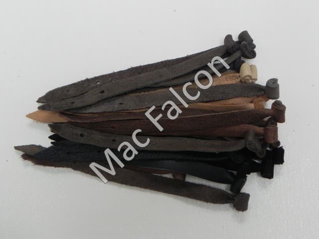 Nr 1 Small set MAC Falcon extra strong leather straps are 13 cm long and 1 cm wide